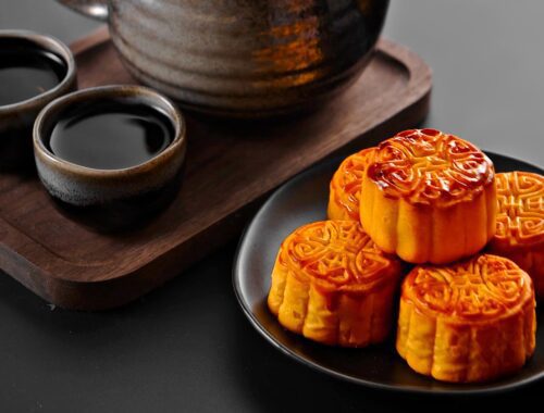 Ciasteczka księżycowe i herbata