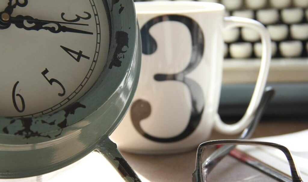 Zegar mierzący czas nauki zgodnie z techniką pomodoro.